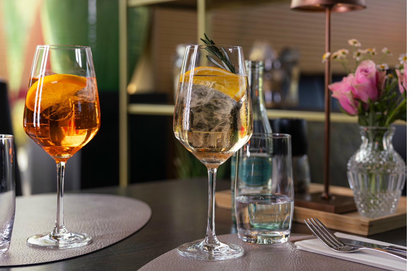 Cocktails auf der Terrasse